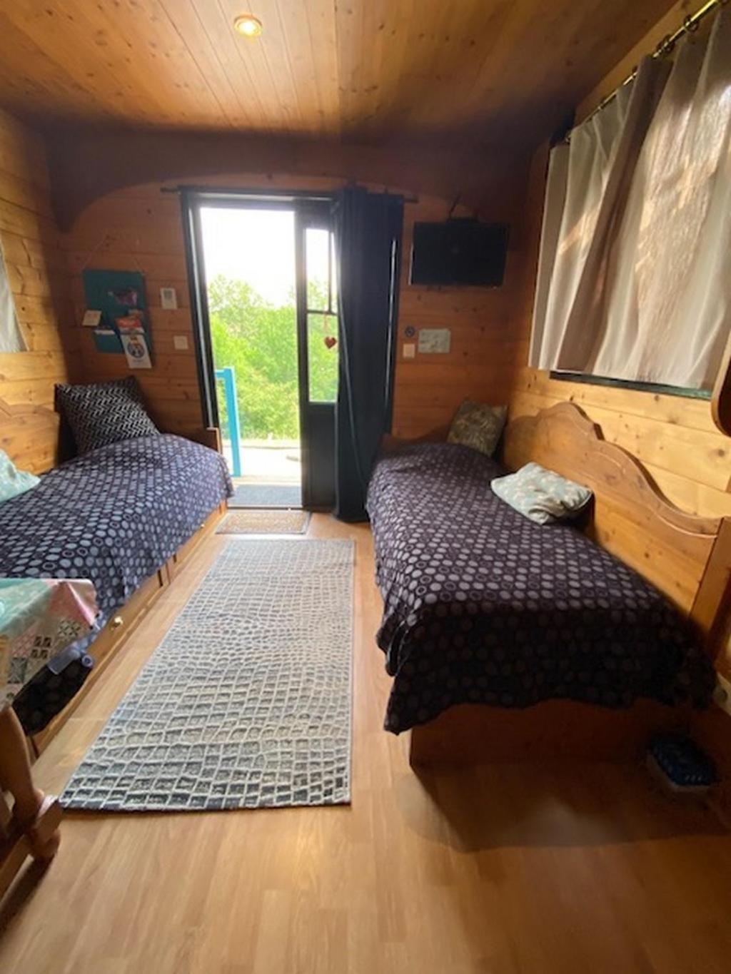 Le Domaine Des Droles De Dames Guest House Buding Ngoại thất bức ảnh