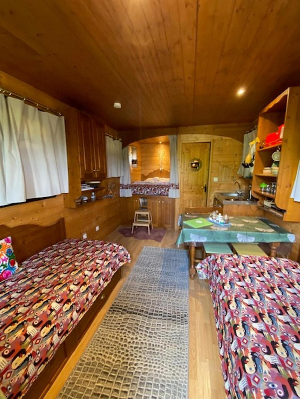 Le Domaine Des Droles De Dames Guest House Buding Ngoại thất bức ảnh